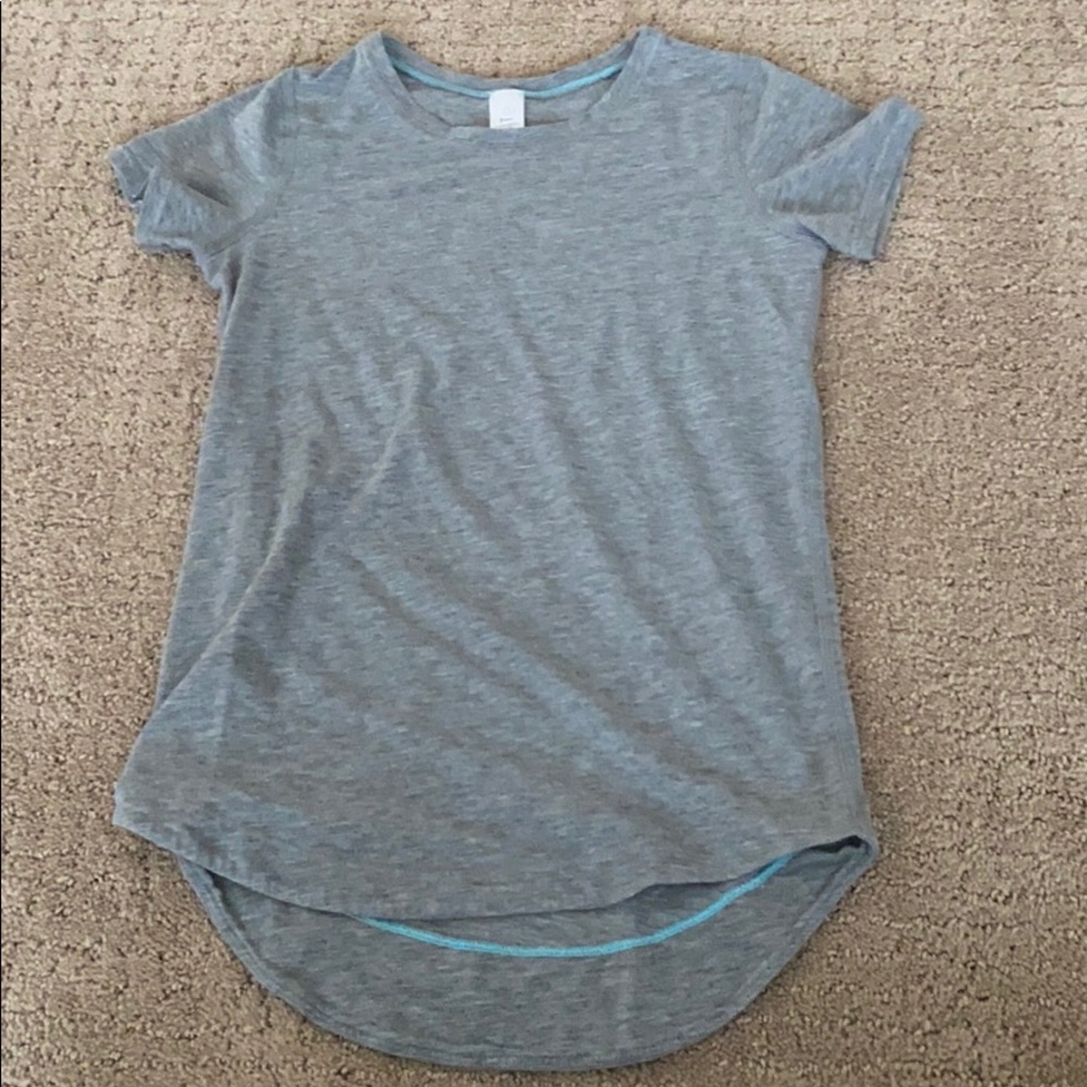 Grey Ivivva workout t-shirt